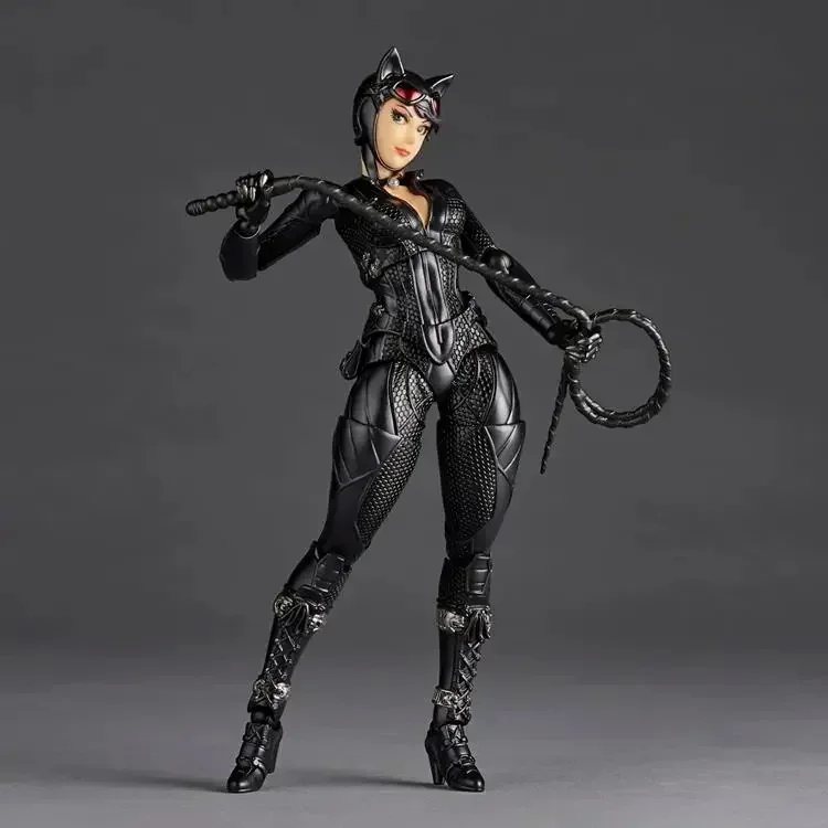 Stokta Arkham Factory MAX Fact - Model Kit Harley Quinn incelemesi ve fiyatı
