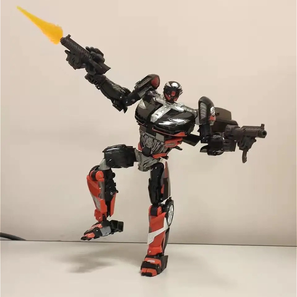 Stokta Dönüşüm Oyuncaklar La H - Model Kit Rodimus incelemesi ve fiyatı