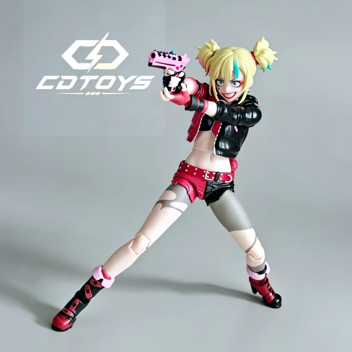 Yeni CD Oyuncakları Harley Qui - Model Kit Harley Quinn incelemesi ve fiyatı