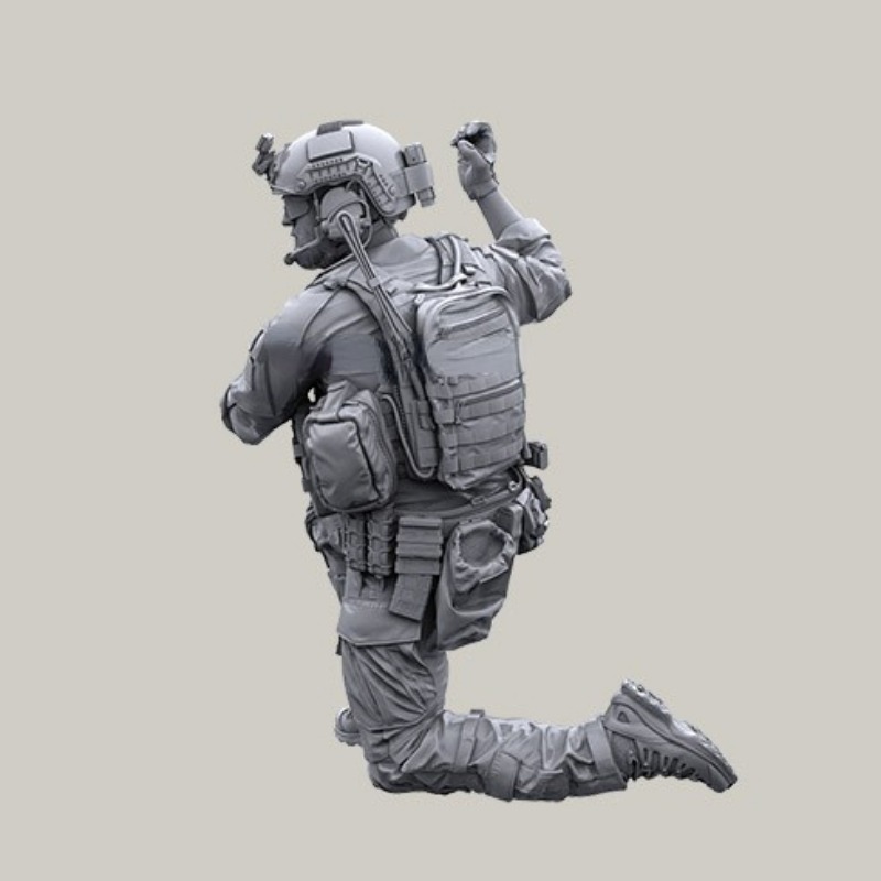 1:35 Die dökme reçine şekilli  - Model Kit Reshiram incelemesi ve fiyatı